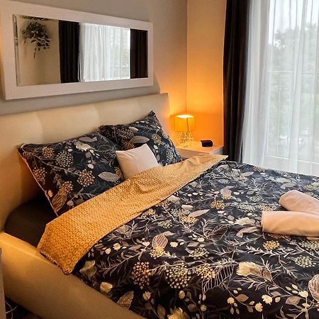 Cracow Stay Premium Apartments Free Parking - 3 X Room - 3 X Aircondition 크라쿠프 외부 사진